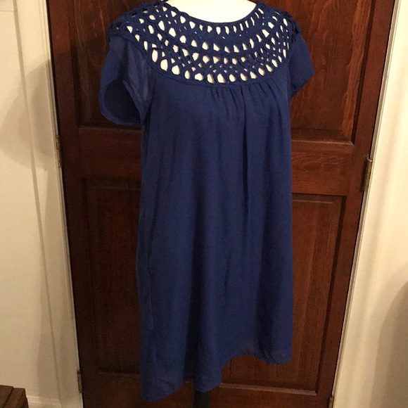 Dress - Picture 1 of 5